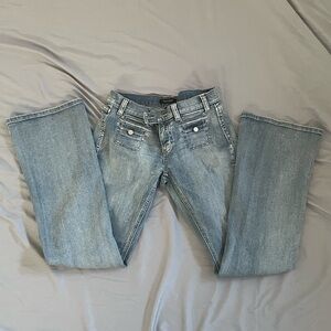 size 4 light wash flared denim jeans